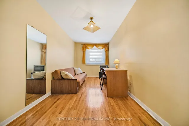 Additional image 33 of 61 Ardglen Dr Unit 19