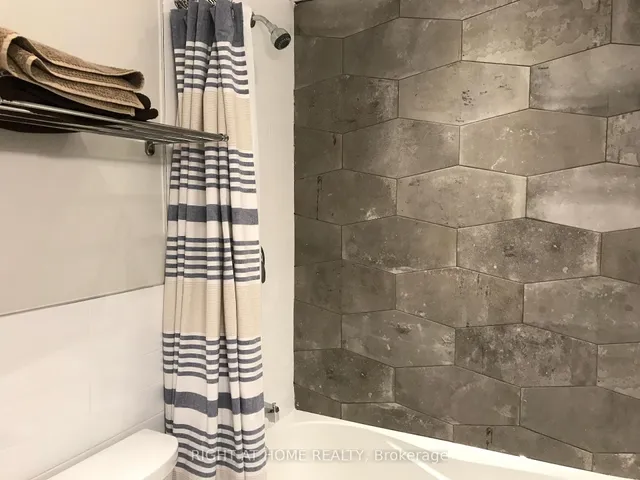 Additional image 12 of 1301 Davenport Rd