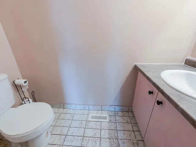 Additional image 11 of 3665 Flamewood Dr Unit 29