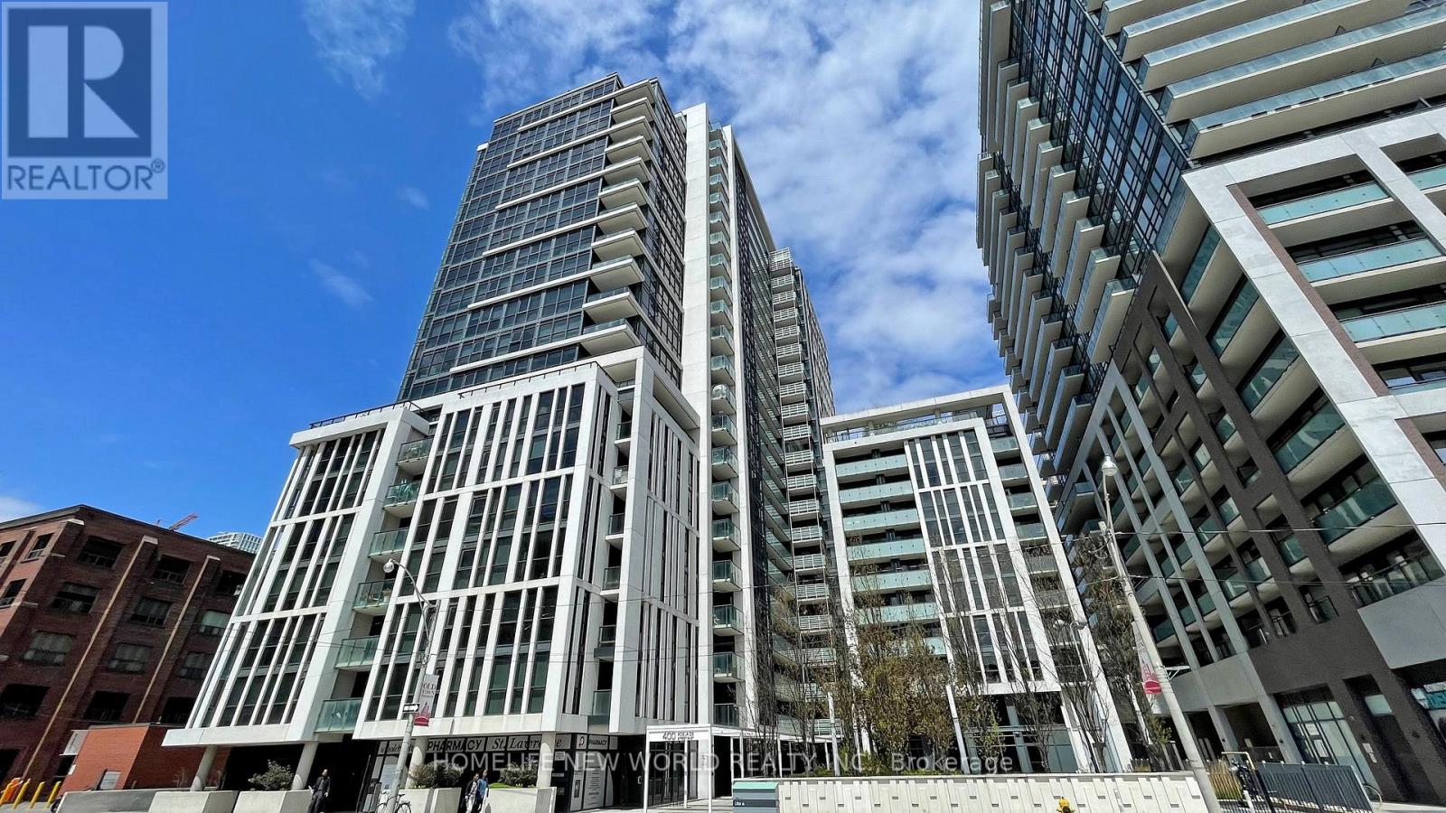 717 - 400 ADELAIDE STREET E|Toronto (Moss Park), Ontario M5A1N4