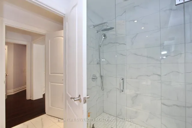 Additional image 34 of 4 Byng Ave