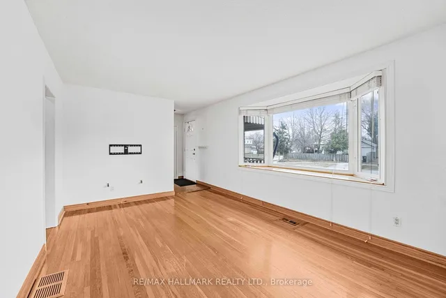 Additional image 7 of 17 Tofield Cres