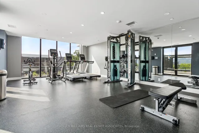 Additional image 22 of 15 Queen St Unit 1702