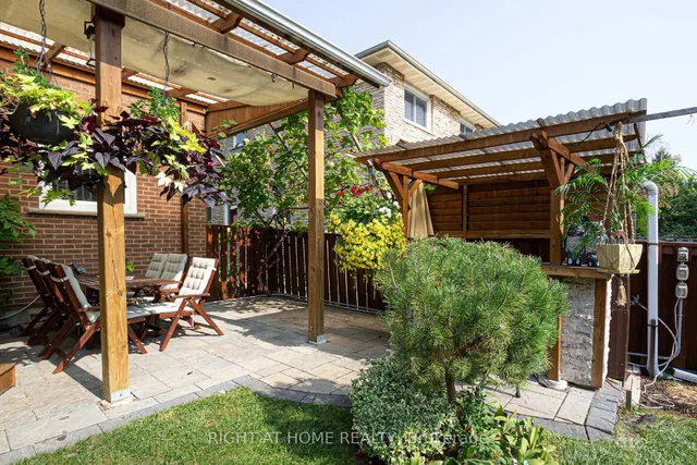 Additional image 7 of 4302 Highgate Cres