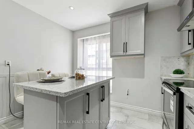 Additional image 25 of 2 Dailing Gate Unit 56