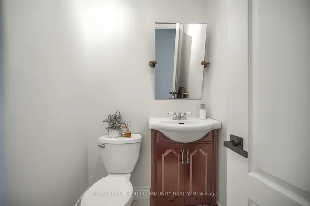 Additional image 23 of 18 Terryellen Cres