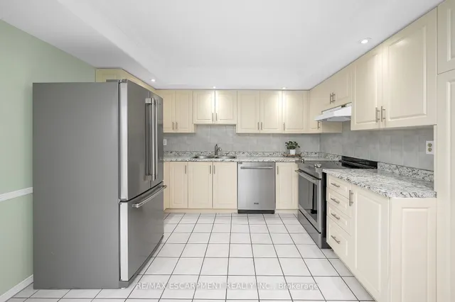 Additional image 8 of 5070 Pinedale Ave Unit 1109