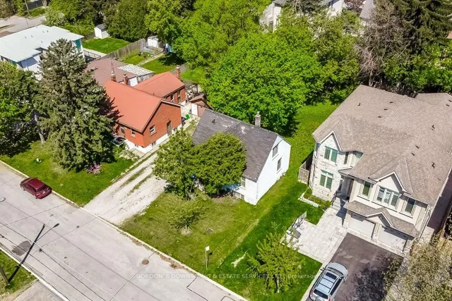 Additional image 13 of 178 Burndale Ave