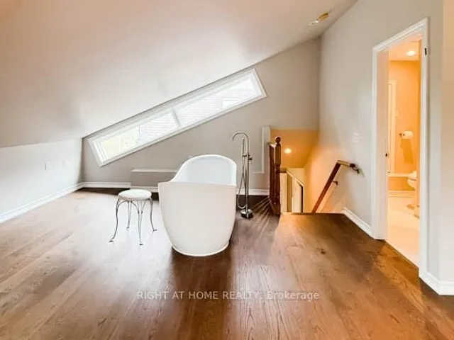 Additional image 24 of 144 Wellington St