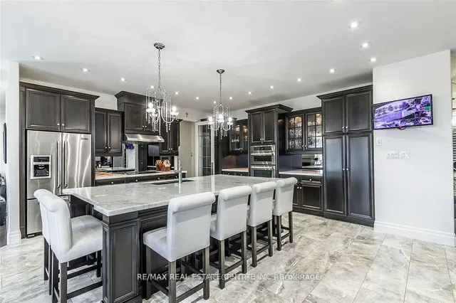 Additional image 13 of 125 Stokes Tr