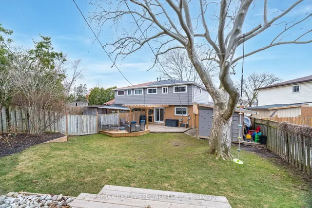 Additional image 30 of 2083 Mount Royal Ave