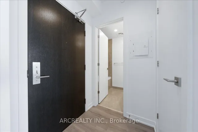 Additional image 8 of 55 Ontario St Unit 1902
