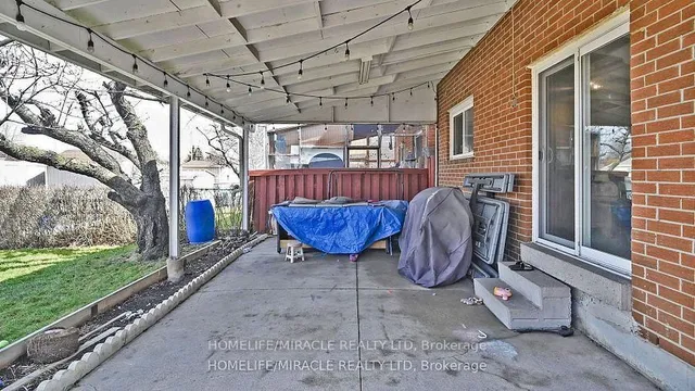 Additional image 43 of 7433 Sigsbee Dr