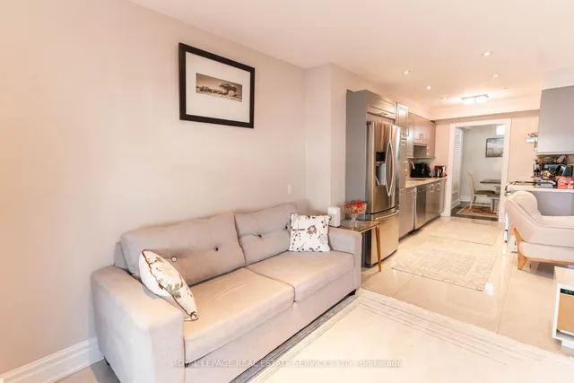 Additional image 39 of 5129 Boardwalk Dr