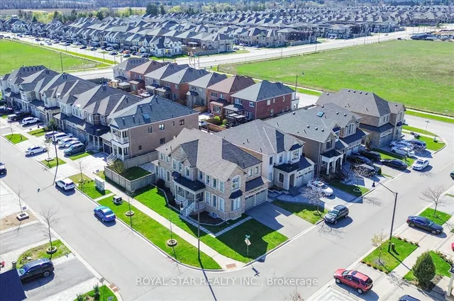 Additional image 42 of 16 Vetch St