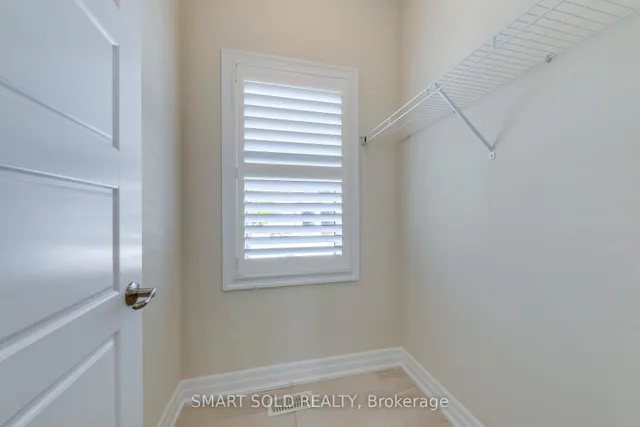 Additional image 18 of 3263 Donald Mackay St