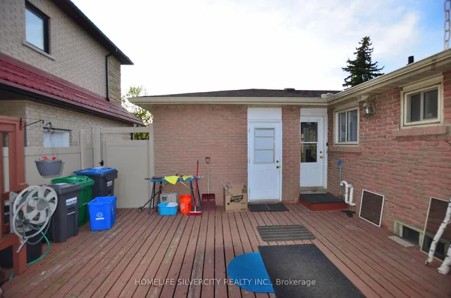 Additional image 8 of 35 Geneva Cres