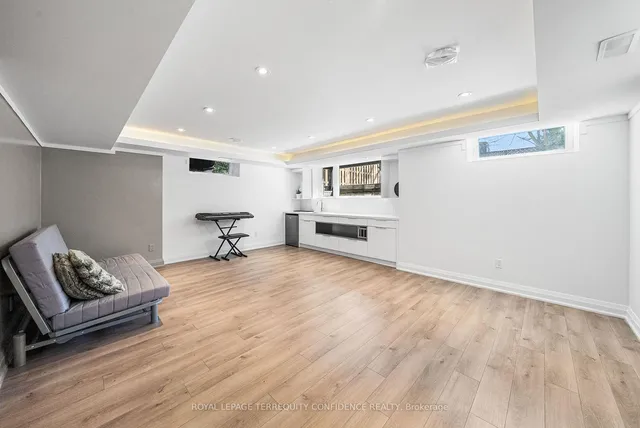 Additional image 40 of 3 Judith Dr