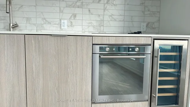 Additional image 9 of 2020 Bathurst St Unit 1621