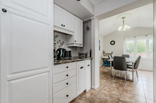 Additional image 14 of 136 St Jerome Cres