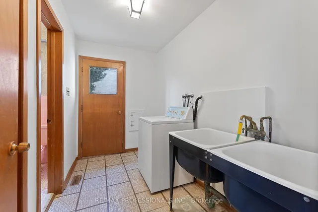 Additional image 40 of 3559 Haven Glenn N/A