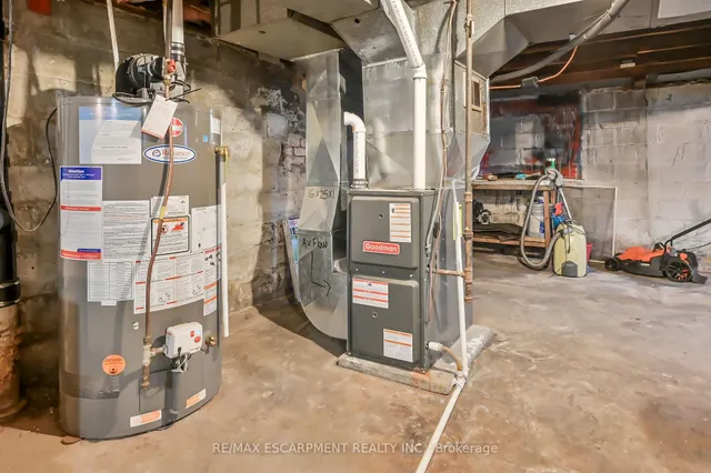 Additional image 26 of 1597 King St