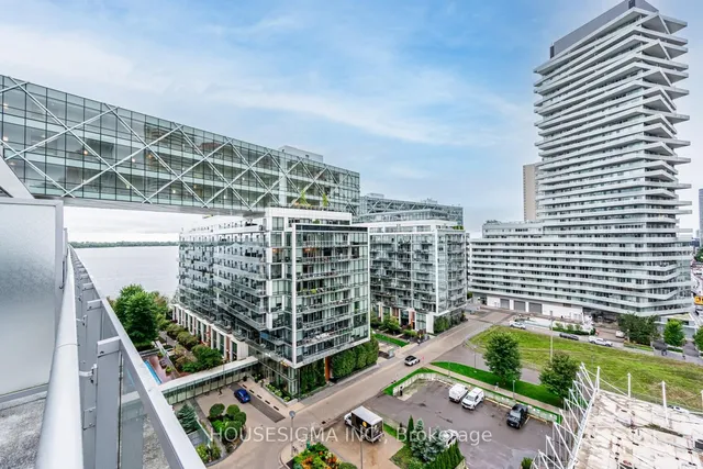 39 Queens Quay Unit 1039