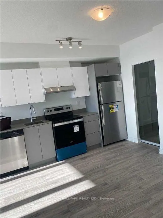 Additional image 8 of 3210 Dakota Common Unit A405