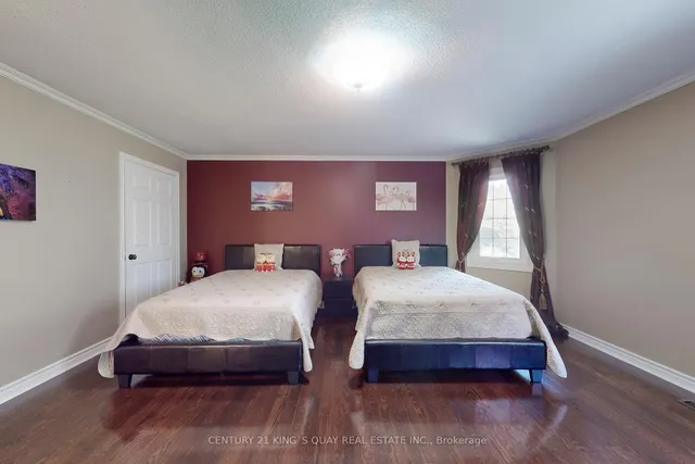 Additional image 31 of 110 Crawford Cres