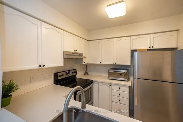 Additional image 3 of 35 Finch Ave Unit 703