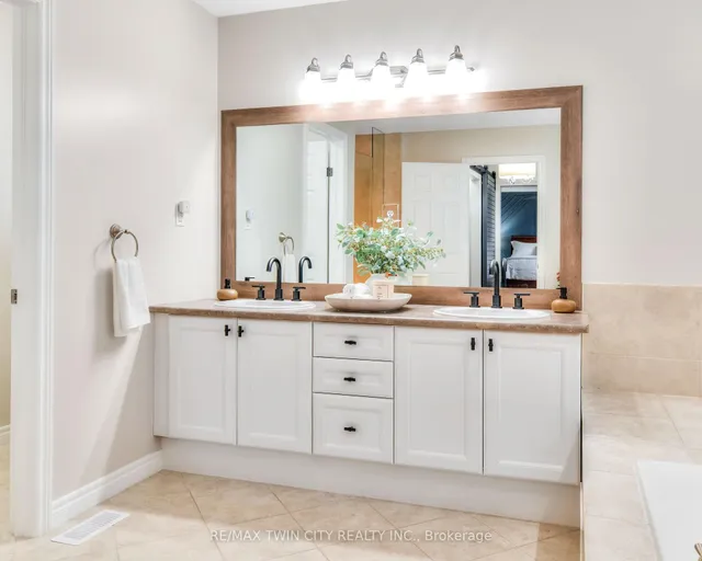 Additional image 24 of 928 Manorbrook Crt