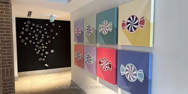 Additional image 6 of 600 North Service Rd Unit 202