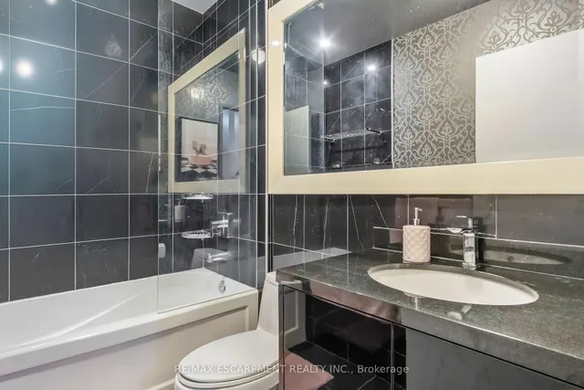 Additional image 5 of 88 Park Lawn Rd Unit 607