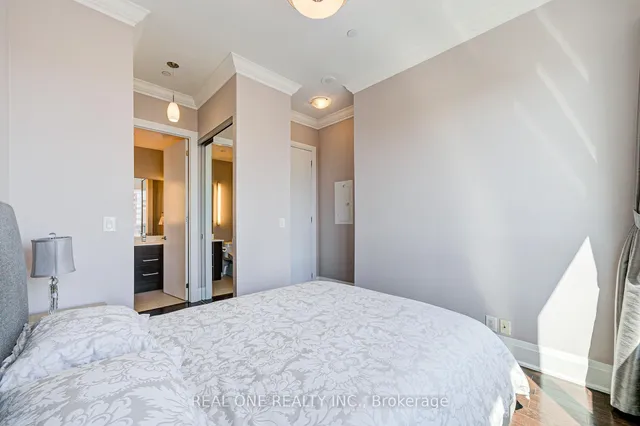 Additional image 28 of 21 Clairtrell Rd Unit Ph701