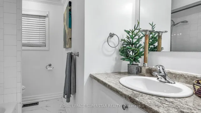 Additional image 16 of 615 Walkers Line