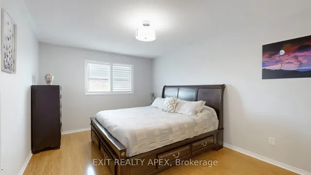 Additional image 21 of 77 Commodore Dr