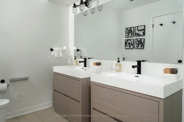 Additional image 26 of 141 Green Gardens Blvd