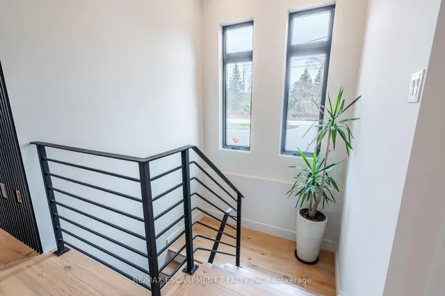 Additional image 38 of 46 Zellens Rd