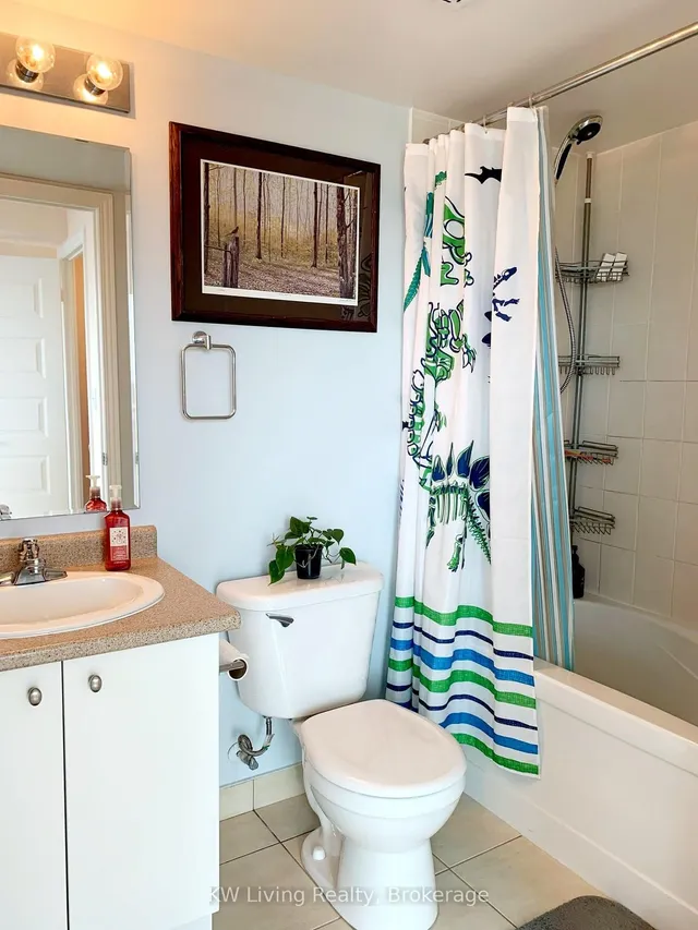 Additional image 18 of 215 Queen St Unit 810