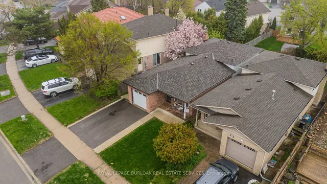 Additional image 4 of 2218 Leominster Dr