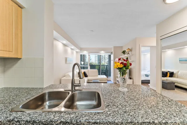 Additional image 11 of 5 Michael Power Pl Unit 509