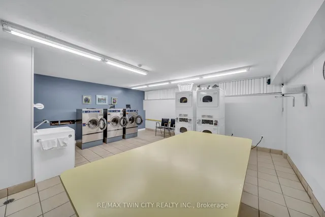 Additional image 20 of 24 Midland Dr Unit 701