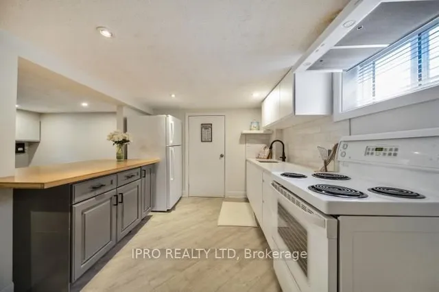 Additional image 26 of 146 Glencarry Ave