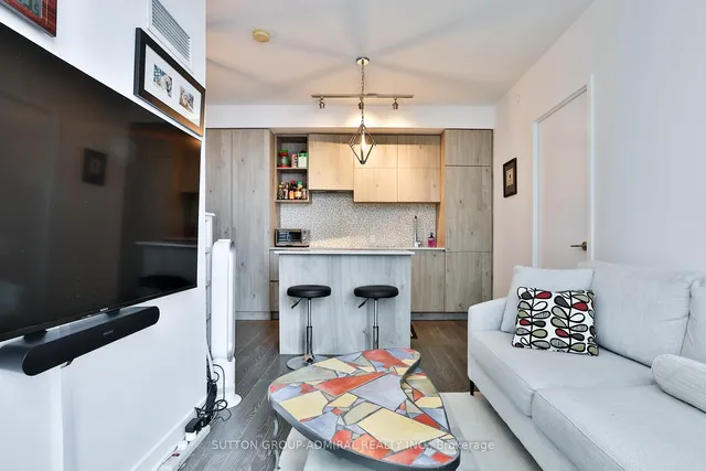 Additional image 17 of 1 Yorkville Ave Unit 4902