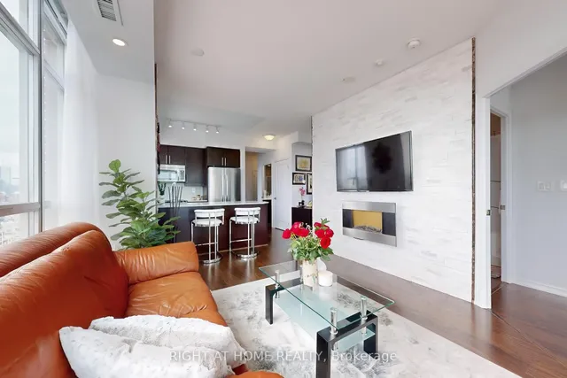 Additional image 7 of 125 Western Battery Rd Unit 2415