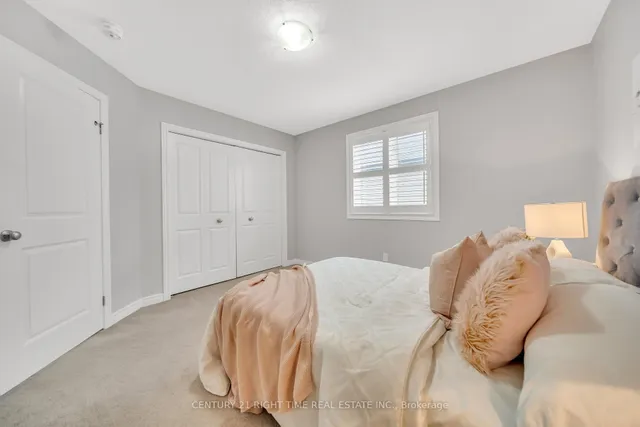 Additional image 37 of 11 Willowrun Dr