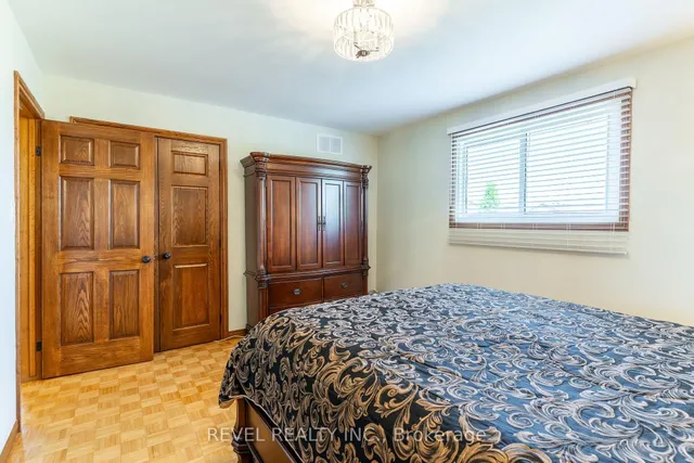 Additional image 27 of 112 Henley Dr