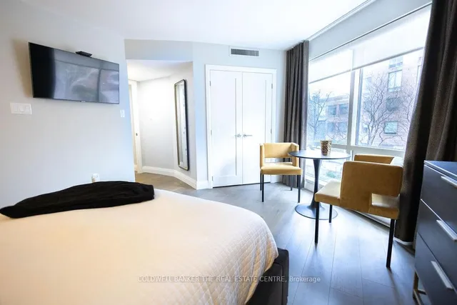 Additional image 21 of 1001 Bay St Unit 303