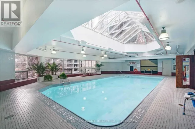 Additional image 5 of 1001 Bay St Unit 1019