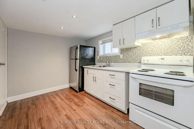 Additional image 33 of 42 East 11th St